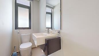 Primestay - Aster, Damac Hills 2