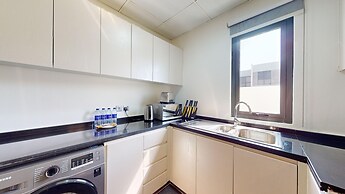 Primestay - Aster, Damac Hills 2