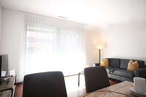 Nest - Bundesstrasse