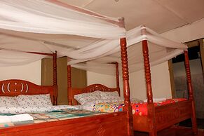 Mara Forest camp