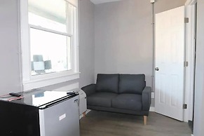 Stylish 1BR 10 Mins to Nashville