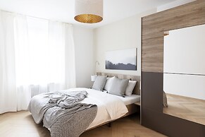 Nest- Badenerstrasse