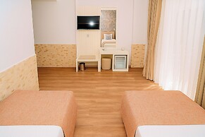 Eldar Garden Resort Hotel