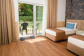 Eldar Garden Resort Hotel