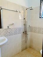 Lux Suites Hydro Apartments Nyali