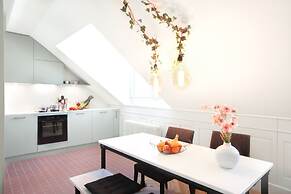 Nest -  Müllerstrasse