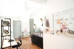 Nest -  Müllerstrasse