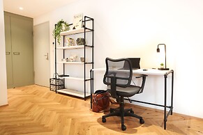 Nest -  Müllerstrasse