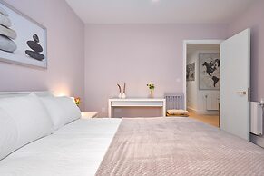 Impeccable 3-bed Apartment in London