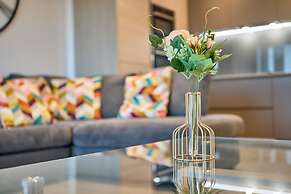 Impeccable 3-bed Apartment in London