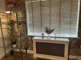 Captivating 2-bed Apartment in London