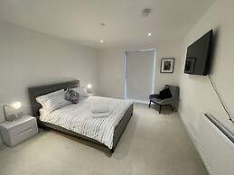 Remarkable 2-bed Apartment in London