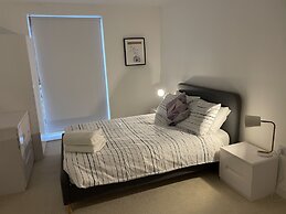 Remarkable 2-bed Apartment in London