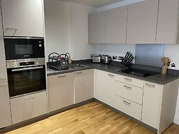 Remarkable 2-bed Apartment in London