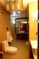 Airport Golden Tulip Hotel.