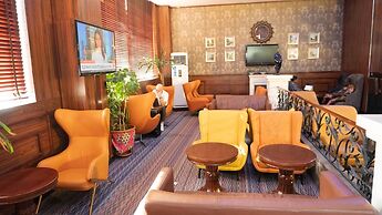 Airport Golden Tulip Hotel.