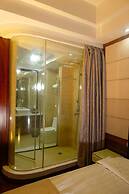 Airport Golden Tulip Hotel.