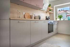 Cool attic apartment Marina