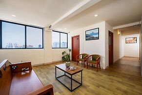 C J Grande Business Hotel