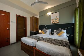 C J Grande Business Hotel