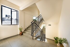 C J Grande Business Hotel