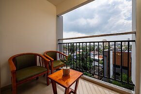 C J Grande Business Hotel