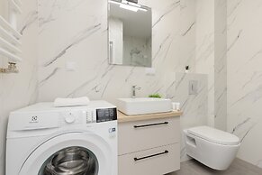 Goodnight Apartment by Renters