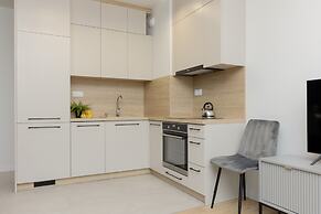 Goodnight Apartment by Renters