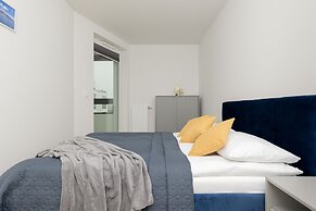 Goodnight Apartment by Renters