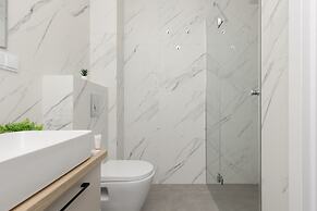 Goodnight Apartment by Renters