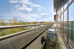 Roomspace -The Courtyard Penthouse