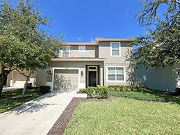 Banana Palm Paradise 5 Bedroom Home by RedAwning