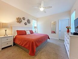 Banana Palm Paradise 5 Bedroom Home by RedAwning