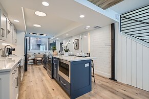 1673 Captain Molly Slopeside Secret! 2 Bedroom Condo by RedAwning