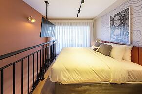 Charlie For You Moema