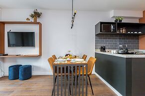 Charlie For You Moema