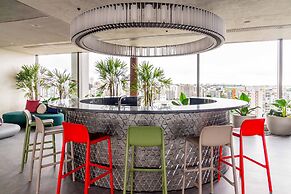 Charlie For You Moema