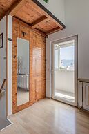 Spacious apartment Zvone with 3 balconies and parking