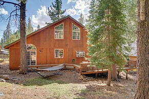 Rustic Truckee Cabin Retreat w/ Community Pool!