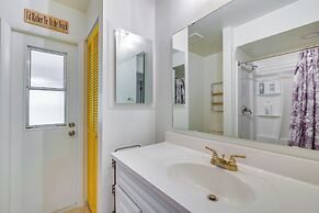 3 Mi to Rainbow Springs State Park: Dunnellon Home