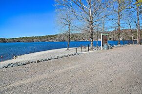 Hot Springs Village Haven w/ Community Amenities!