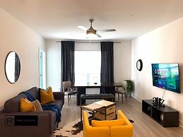 Magnificent 1 BR Skylar Apartment By RBA Living