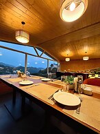 ARNISA Kasauli - A Boutique Hotel