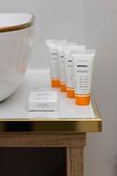 Bitwy Warszawskiej Apartment by Renters