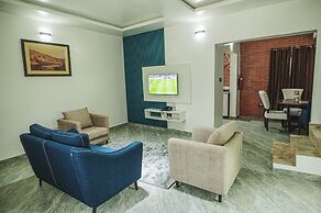 Old English Torf Apartment