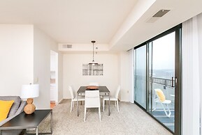 Executive Apartment by ENVITAE
