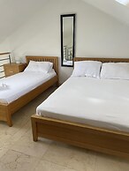 Inviting 2-bed Apartment in Brac