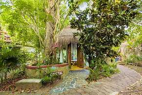 OMA Cancun Holistic Healing Center