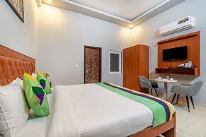 Treebo Expo Mart Inn, Greater Noida