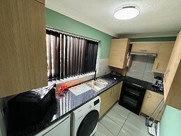 Stunning 2-bed Apartment in Gosport